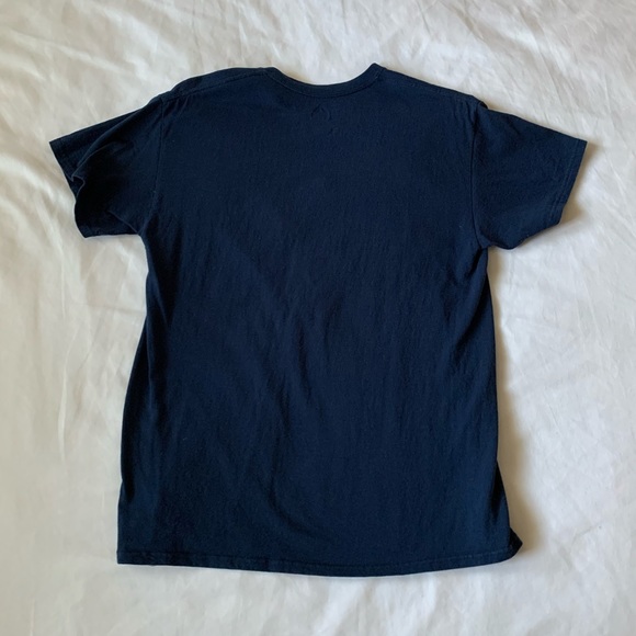 New England Patriots T-Shirt 🏈 - Picture 2 of 3